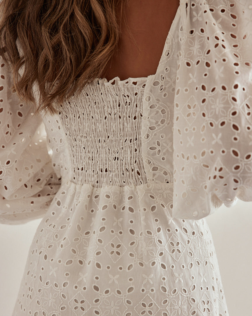 Romance Dress White